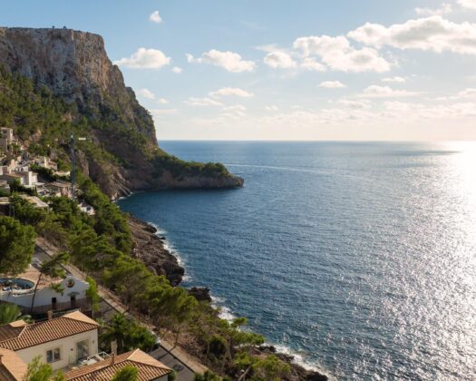 Baugrundstück inkl. Projektierung direkt am Meer in der Cala Llamp